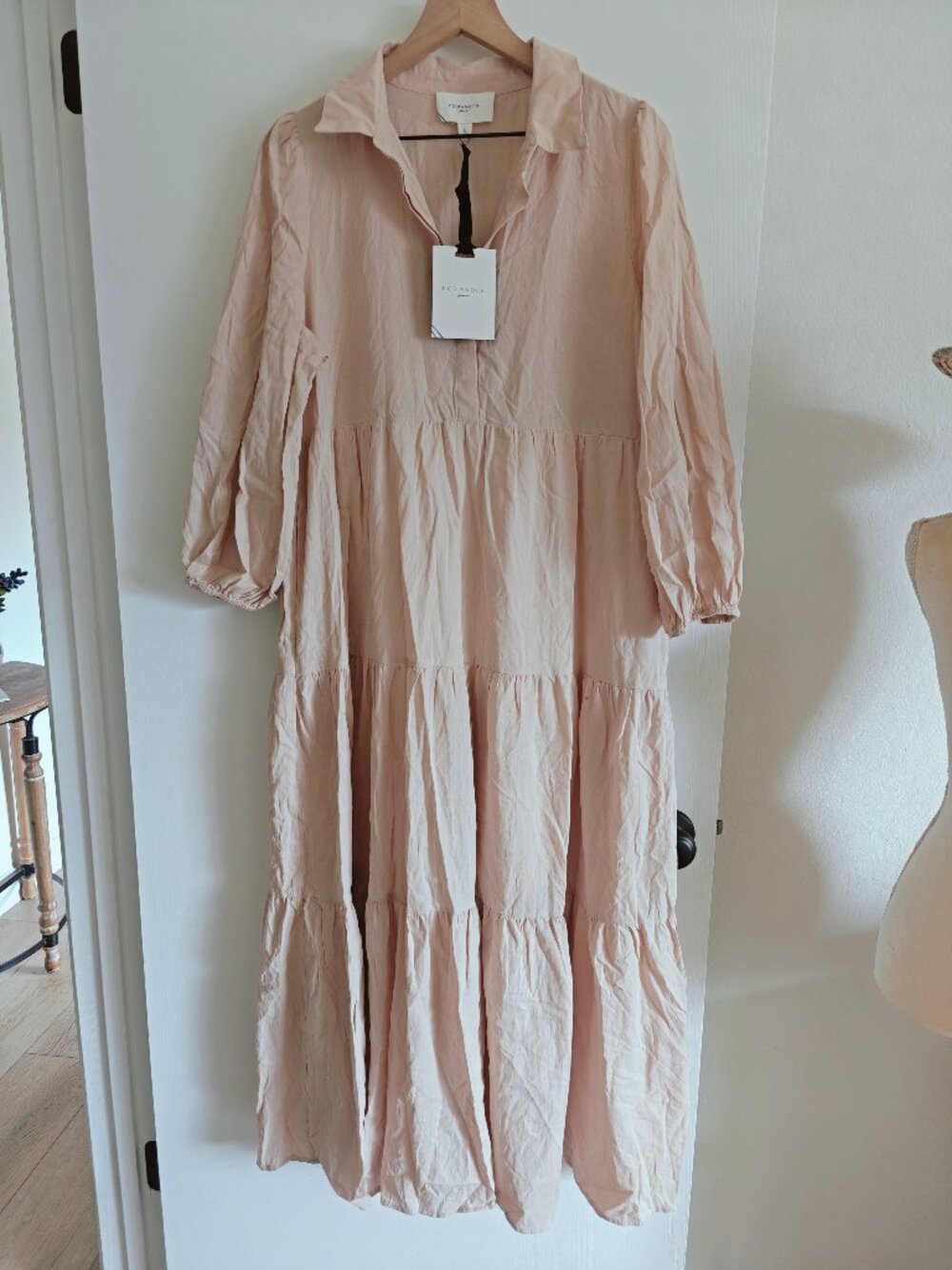 NWT Pomander Place Sandstone Cotton Mabel Maxi Tiered Dress Sz. L - Picture 6 of 10